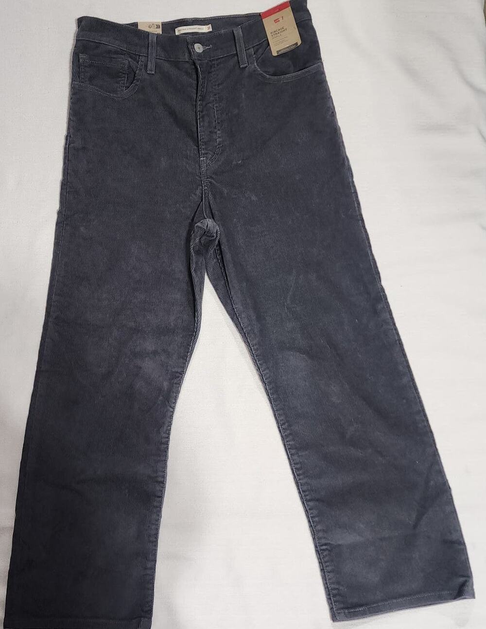 Levi's ribcage straight ankle size W31x L27 corduroy